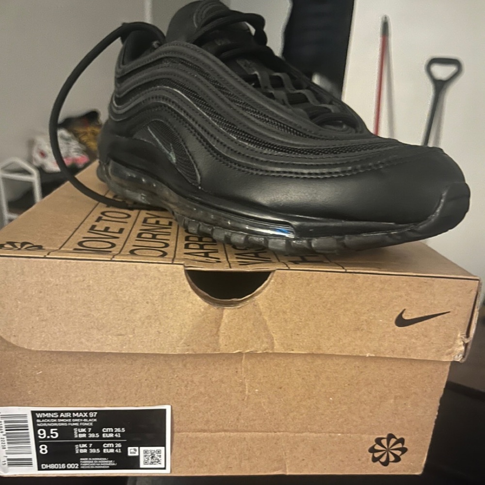 Women’s Nike Air Max 97 New in box